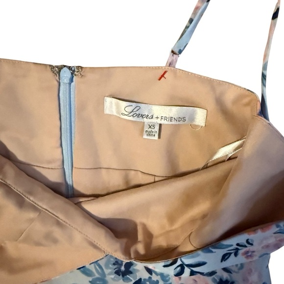 Lovers + Friends Ahamani Floral Gown Size XS - Picture 8 of 9